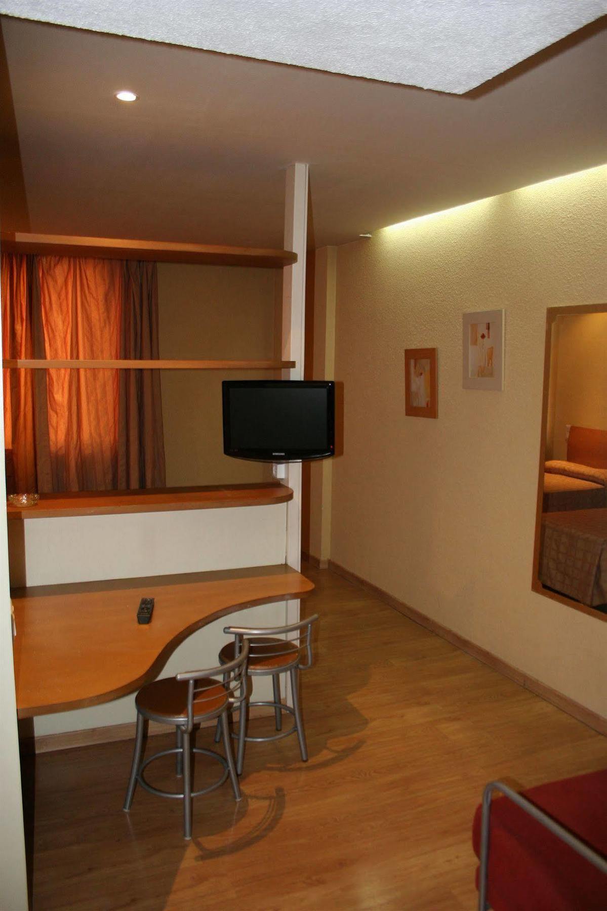 Boutique Urban Genova Apart-hotel Madri